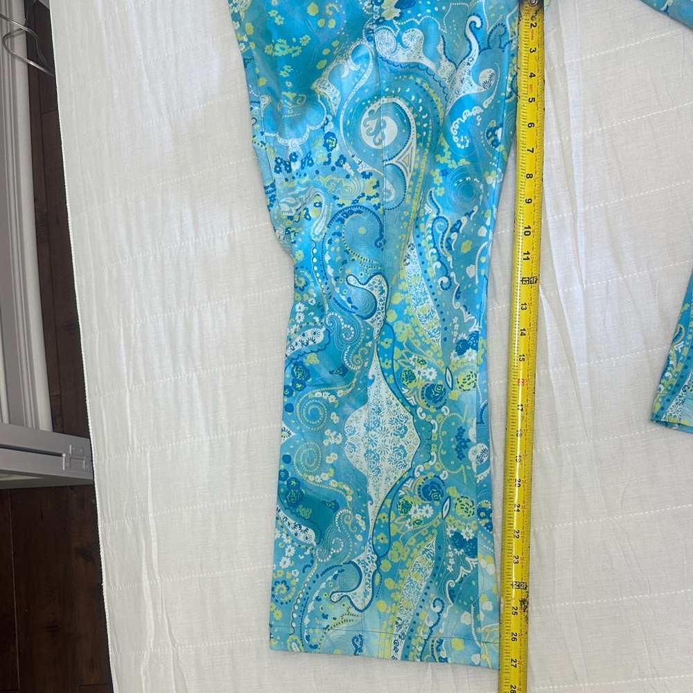 St. John Sport by Marie Gray Turquoise & Aqua Paisley Cropped Pants - Picture 8 of 8